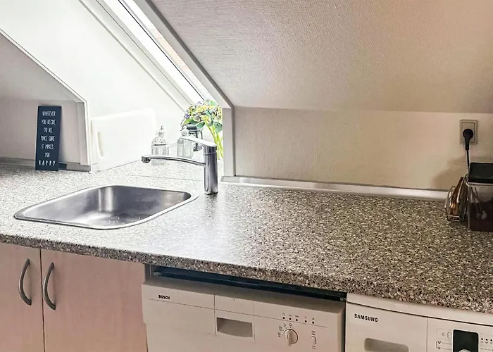 Pet Friendly In With Wifi Apartment *